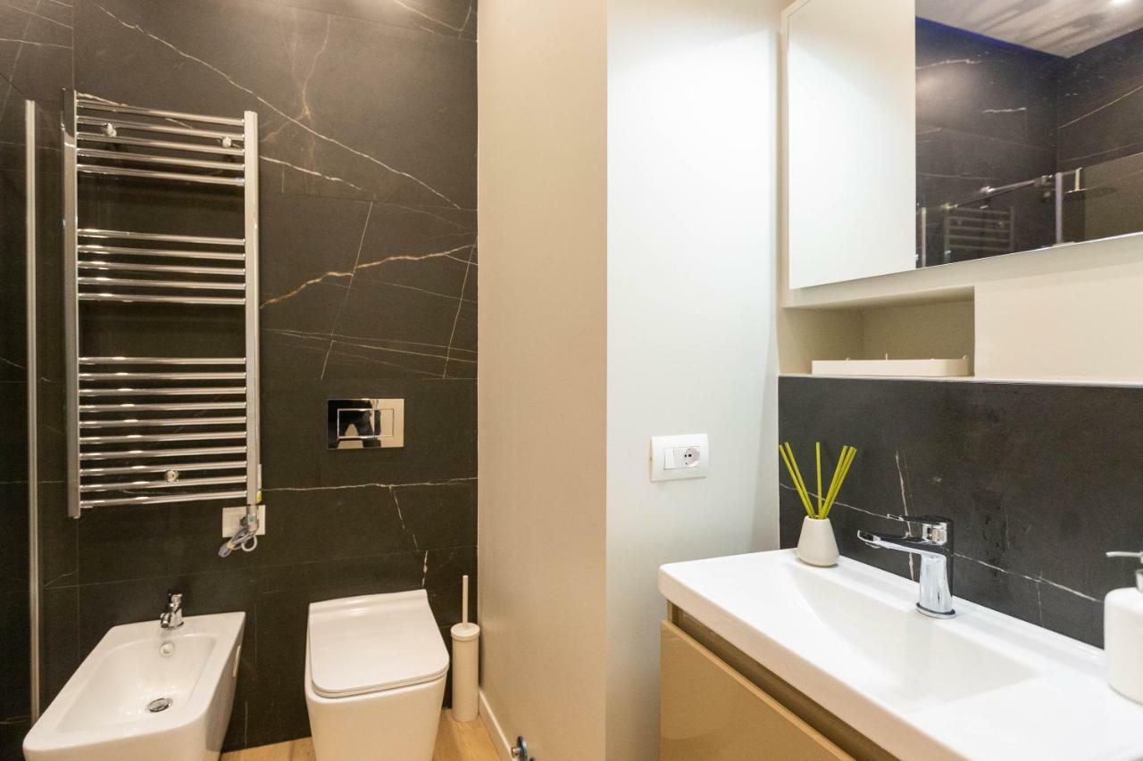 Apartment Bocconi 1 Milano Exteriör bild