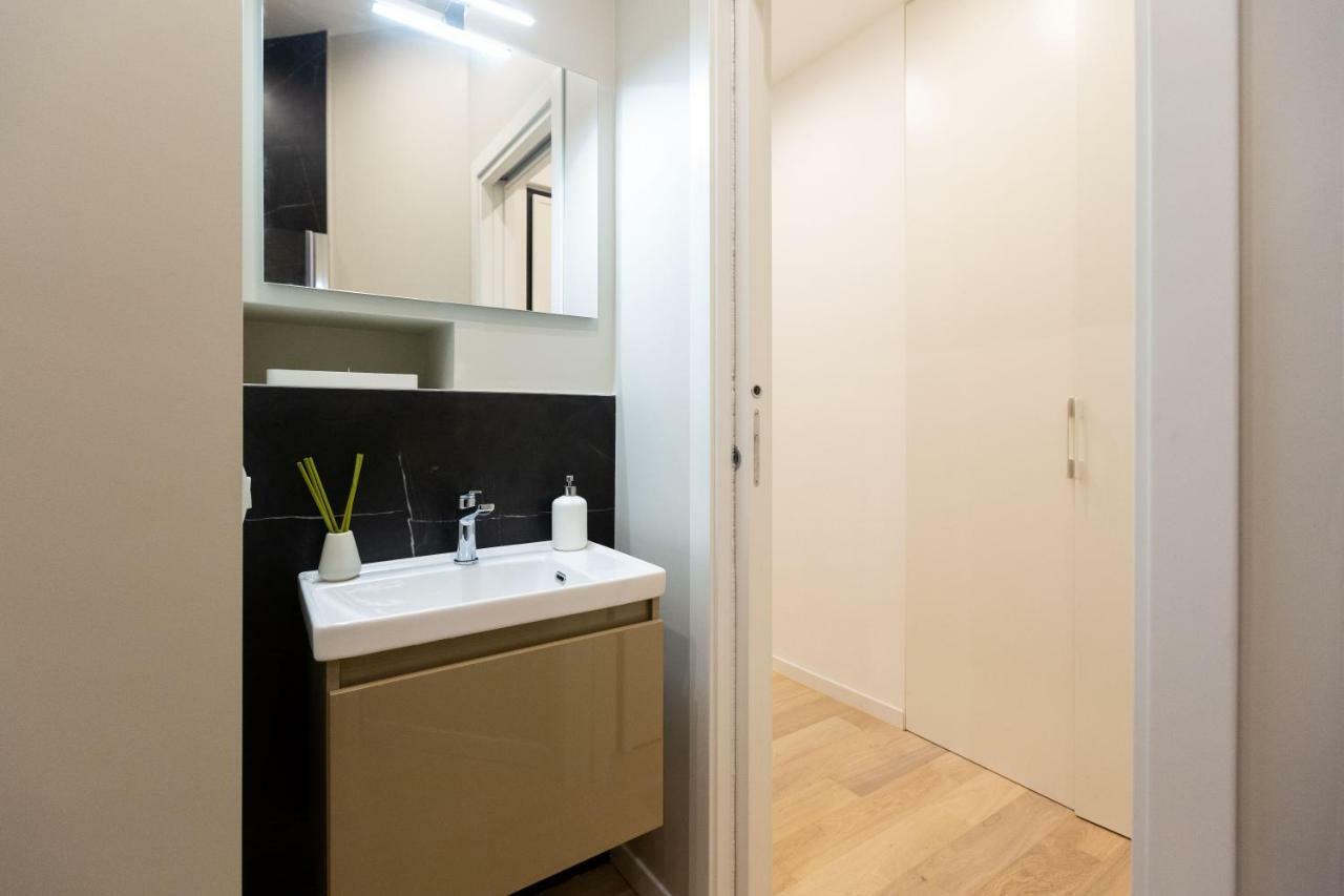 Apartment Bocconi 1 Milano Exteriör bild