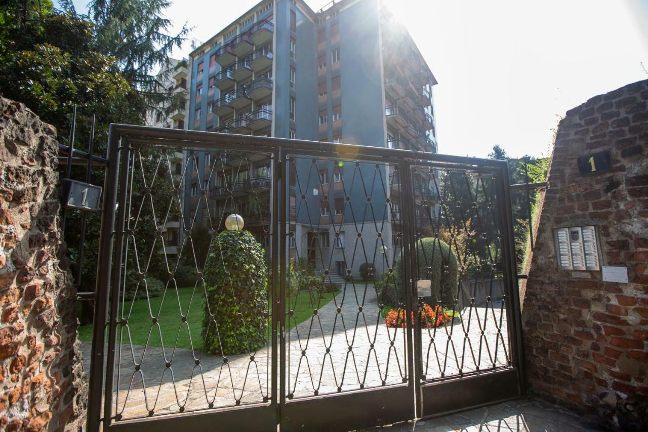 Apartment Bocconi 1 Milano Exteriör bild