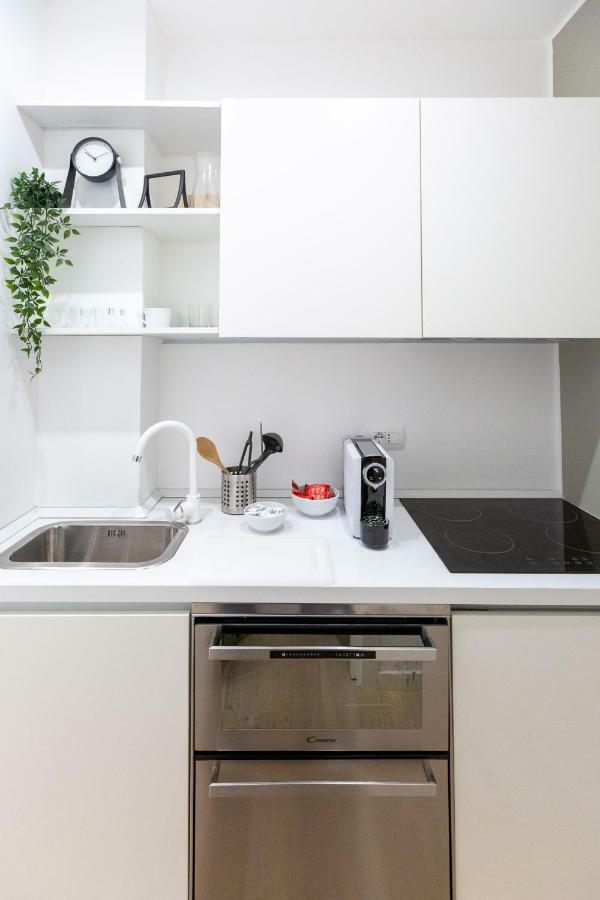 Apartment Bocconi 1 Milano Exteriör bild